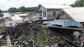 Bantu Korban Longsor di Enok-Inhil, BPBD Riau Kirim Bantuan Logistik