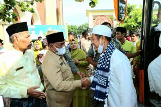 Sekda Sambut Jamaah Haji Asal Kampar di Islamic Center Bangkinang