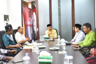 Pj Bupati Kampar dan Ninik Mamak Pemangku Adat Kenegerian Koto Garo Bahas HGU dengan PT SBAL
