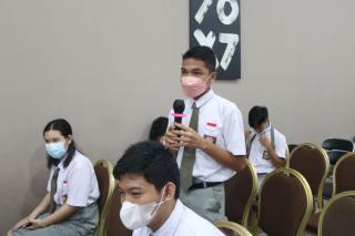 Polwan Goes To School, Ajak Pelajar Cerdas Bermedia Sosial