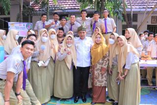 Pj Walikota Hadiri HUT SMAN 1 Pekanbaru ke-67