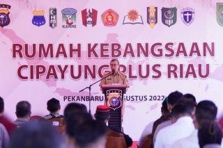 Bersama Kapolda, Gubri Launching Rumah Kebangsaan Cipayung Plus Riau