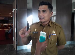 Bapenda Kembali Data Tiang Reklame di Pekanbaru, yang Tak Berizin Ditertibkan