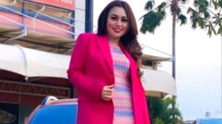 Aksi Nyanyinya di Atas Meja Viral, Bella Angelica Minta Maaf, Katanya Cuma Disuruh