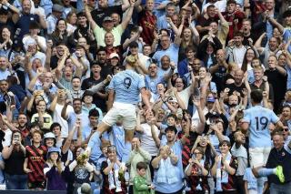 Erling Haaland Cetak Hattrick, Manchester City Hajar Crystal Palace dengan Skor 4-2