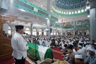 KH Abdul Muis Kurnain Wafat, Bupati Wardan Bersedih Kehilangan Tuan Guru yang Kharismatik