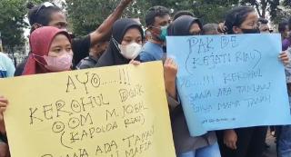 Turun ke Jalan, Massa AMTRH Minta Kejati dan Kapolda Riau Usut Mafia Lahan di Rokan Hulu