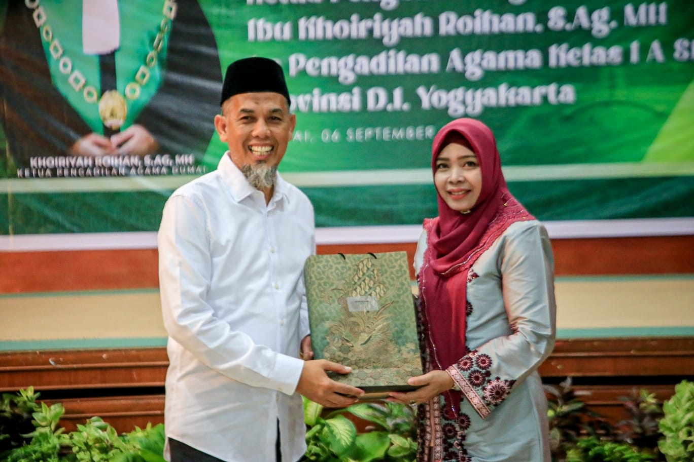 Wako Paisal Hadiri Malam Pengantar Tugas Ketua PA Dumai Kelas I B
