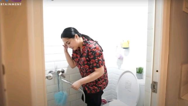 Cara Wudu Nagita Slavina Disorot Netizen, Ada yang Salah?