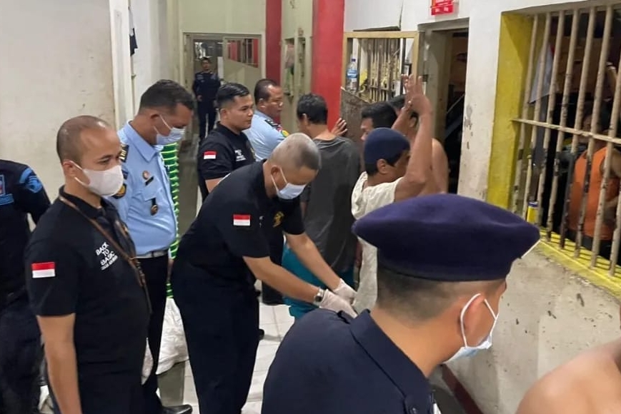 Sejumlah Barang Terlarang Diamankan dari Kamar Lapas Kelas IIA Pekanbaru
