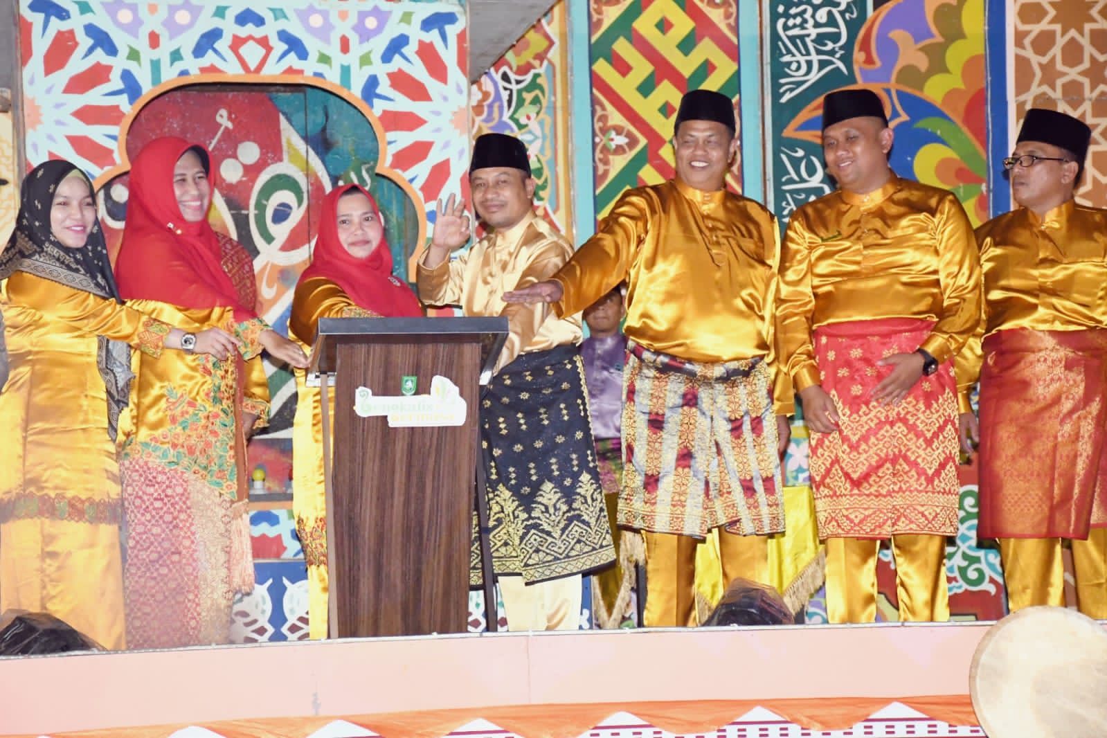 Diikuti 256 Peserta, Bupati Kasmarni Buka MTQ ke-33 Tingkat Kecamatan Bukit Batu