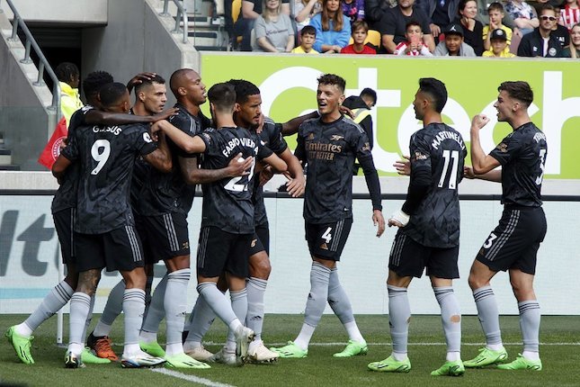 Hajar Brentford, Arsenal Kembali ke Puncak Klasemen