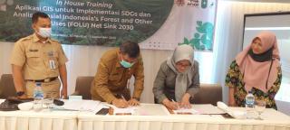 DLHK Riau MoU Pengelolaan Kawasan Hutan Bersama PSIPHB