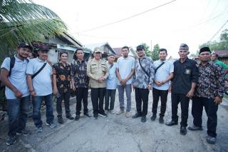 Bupati Wardan Silaturrahmi dengan Kepala Desa, BPD dan Forum Komunikasu RT/RW se-Kecamatan Kuindra