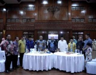 Silaturahmi dengan PMKJ, Kamsol: Saya Bangga Dengan Kekompakan Masyarakat Kampar di Jakarta