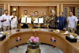 Wujudkan Program Meranti Cerdas, Pemkab Teken MoU dengan Unpad, ITB dan UPI