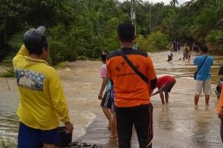 BPBD Riau Antisipasi Bencana Banjir dan Longsor saat Musim Hujan