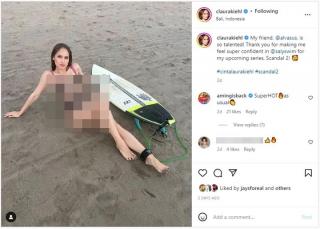 Cinta Laura Unggah Foto Seksi Pakai Bikini, Netizen: Kurus Banget...