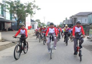 Ratusan Peserta Ikuti Fun Bike Sempena HUT TNI ke-77 di Inhil