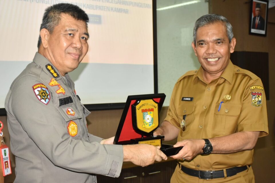 Pj Bupati Kampar Sambut Tim Satgas Saber Pungli Riau