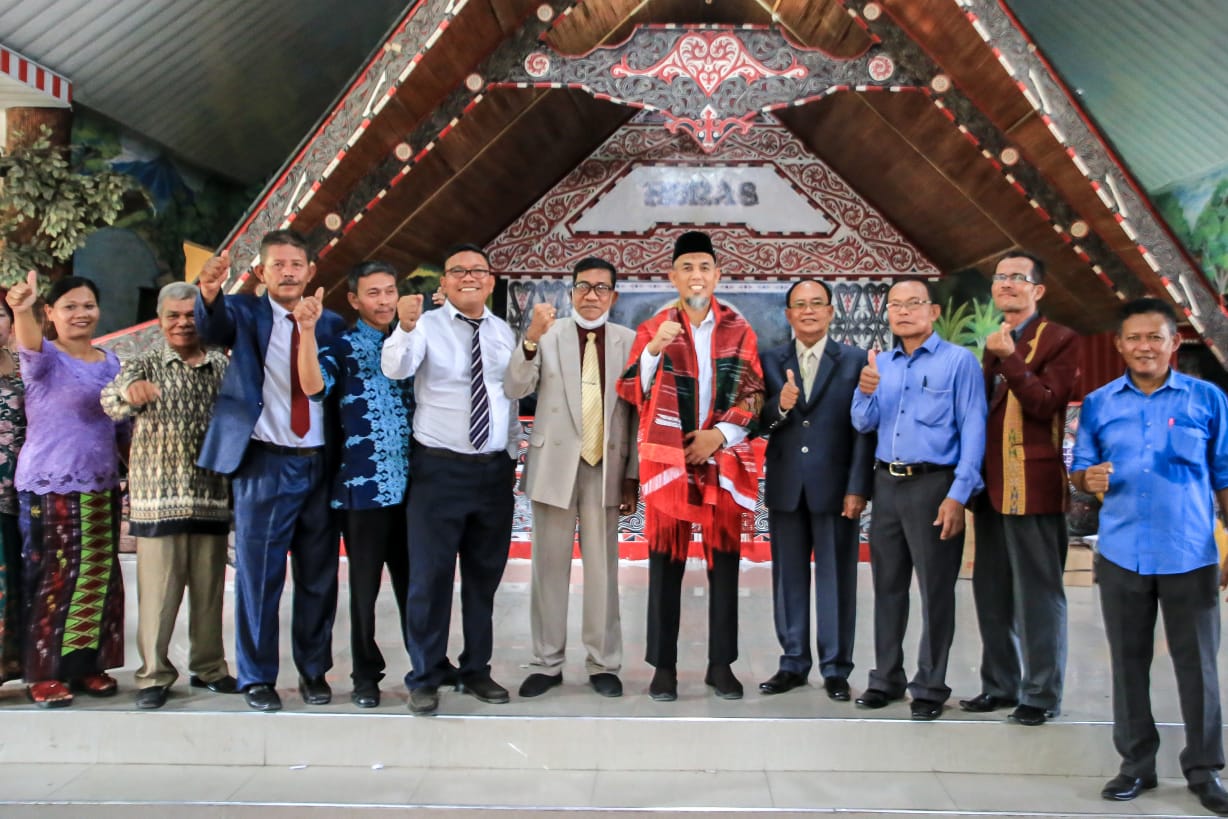 Hadiri Pesta HUT Warga Nababan, Wako Paisal Ajak Warga Suku Batak Bangun Kota Dumai