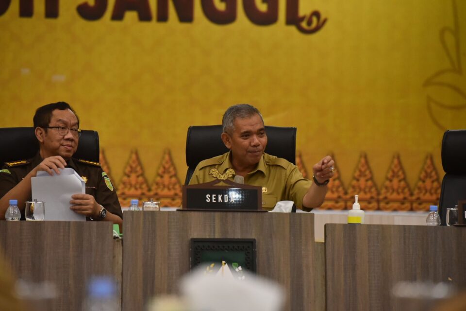 Pj Bupati Kampar Hadiri Rakor Tindak Lanjut Keputusan Menteri LHK Terkait Ganti Rugi Tol