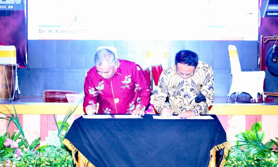 Pj Bupati Kampar Lakukan Penandatangan MoU dengan IA-ITB