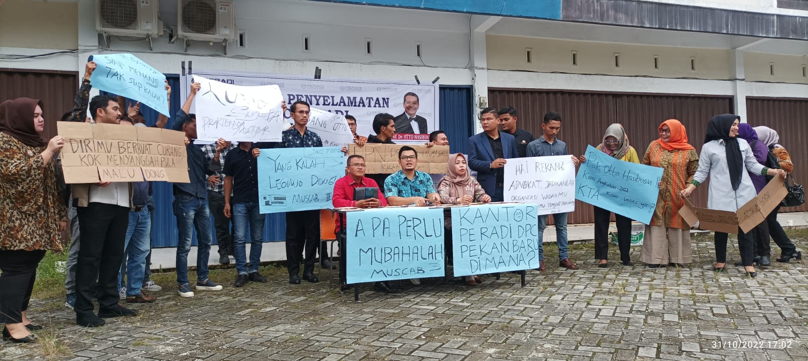 Anggota DPC Peradi Pekanbaru Tuntut Ketum Otto Hasibuan Keluarkan SK Ketua Terpilih