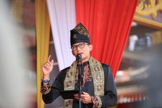 Menparekraf Sandiaga Uno Dukung Batik Riau Menyapa Dunia