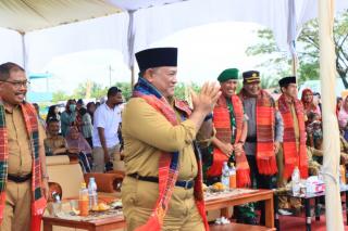 Sekda Kampar Buka Semarak Kampung Budaya Sempena Hari Jadi Desa Tri Manunggal ke-30