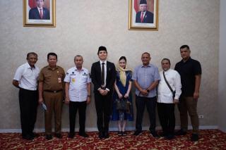 Dokter Singapura Berminat Dirikan RS Standar Internasional di Riau