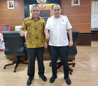 Pj Bupati Kampar Temui Wamendes Budi Arie Bahas 23 Desa Tertinggal