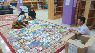 Perpusnas Beri Bantuan 1.500 Eksemplar Buku ke Dispusip Pekanbaru