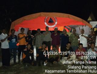 Tim TRC BPBD Inhil Dirikan Posko Siaga Bencana di Desa Sialang Panjang