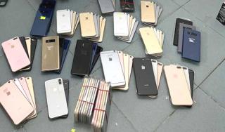 Rugikan Negara, Hape Tidak Resmi Marak Beredar di Kota Pekanbaru