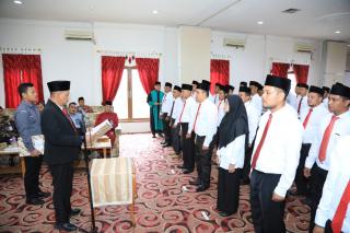 Ketua Bawaslu Rohul Lantik 48 PanwascamÂ 