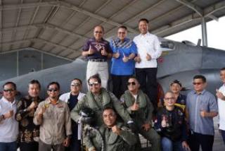 Rayakan HUT Ke-77 TNI, Lanud Roesmin Nurjadin Gelar Pesta Rakyat