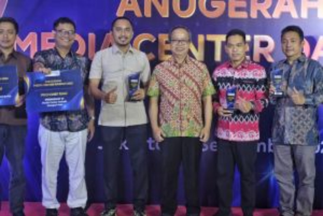 Media Center Riau Raih Juara 2 Nasional dari Kementerian Kominfo