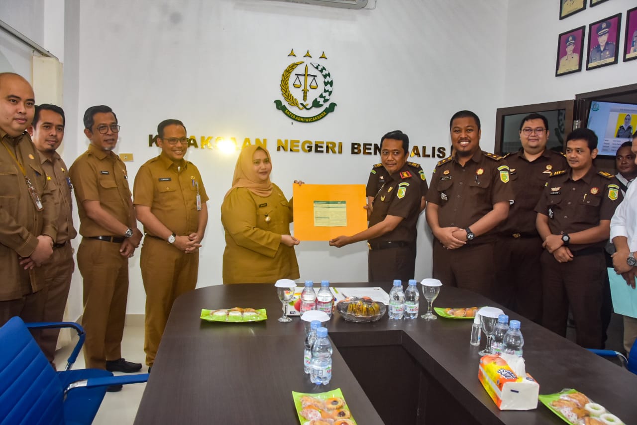 Kejari Bengkalis Selamat Aset Daerah 24,9 Miliar Lebih, Bupati Kasmarni Ucap Terima KasihÂ