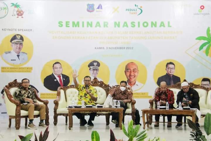 Pemkab Inhil Perkenalkan Varietas Kelapa Sri Gemilang pada Seminar Nasional di Jambi