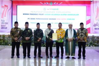 Gubri Syamsuar Kukuhkan DPP Ikatan Keluarga Alumni Babussalam