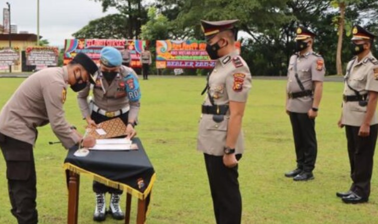 Kapolres Kuansing Mutasi Jabatan Sejumlah Perwira