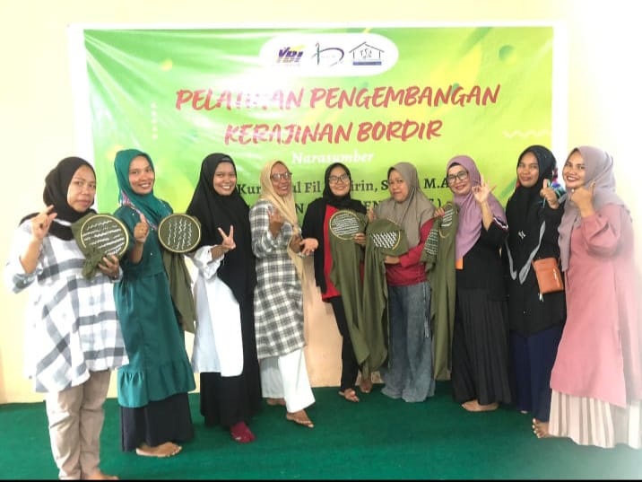 STIE Syari’ah Bengkalis Melaksanakan Pembinaan Kerajinan Bordir Bagi Disabilitas dan Kaum Perempua