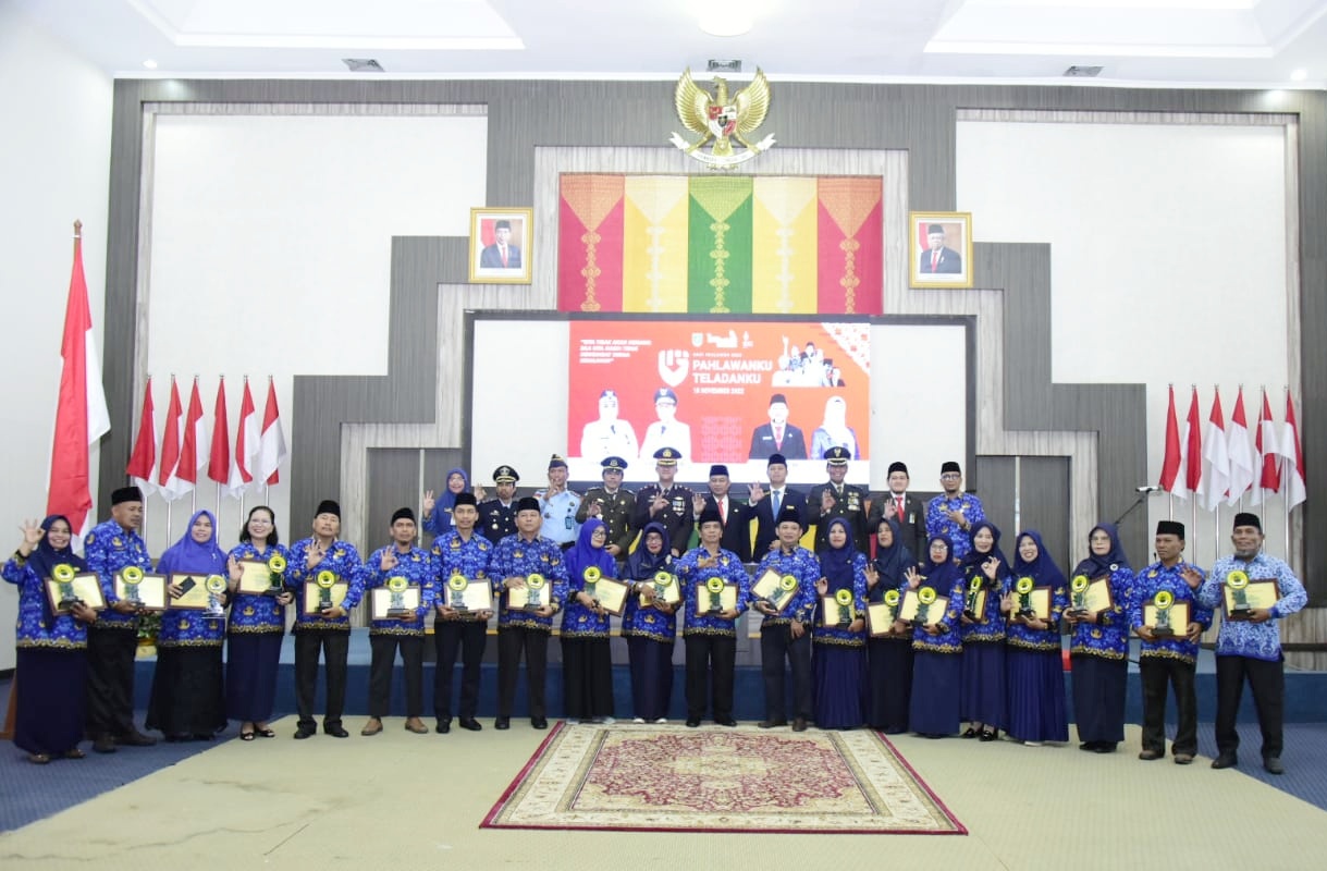 20 Sekolah Adiwiyata di Bengkalis Dapat Penghargaan dari Bupati