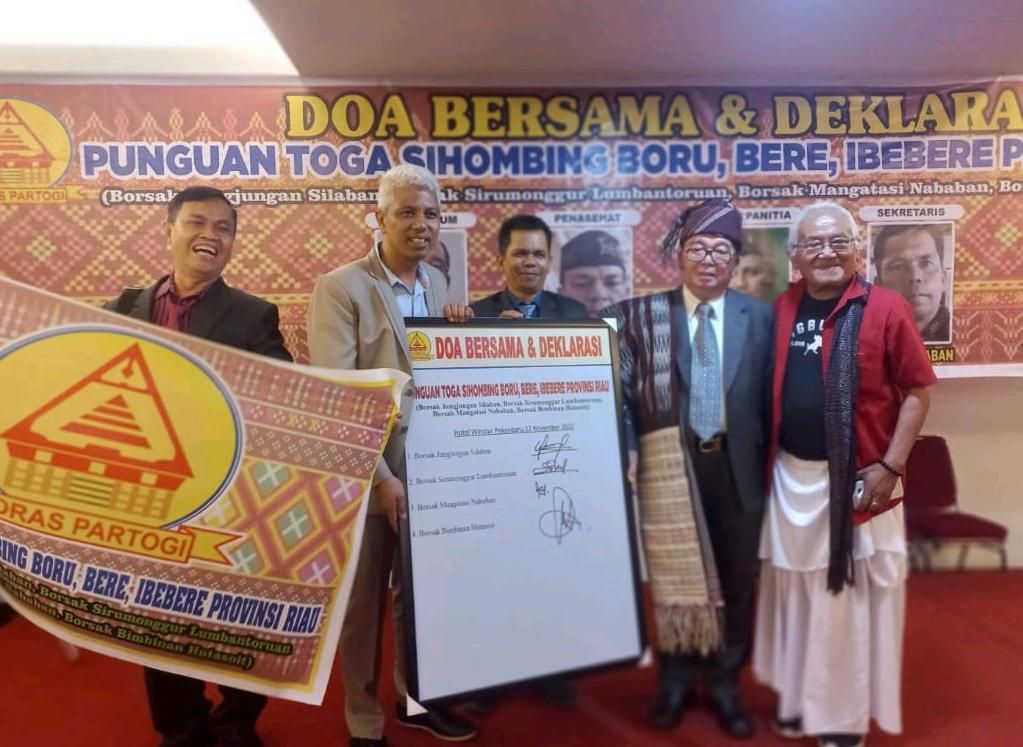 Perkuat Tali Silaturahmi, Pomparan Toga Sihombing Siopat Ama se- Provinsi Riau Dibentuk