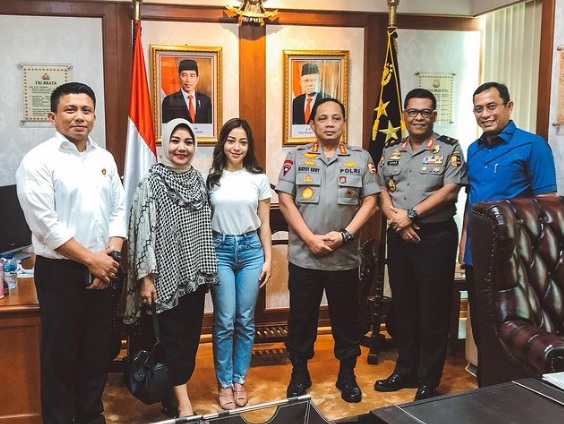 Heboh! Foto Lawas Pertemuan Nikita Willy dengan Ferdy Sambo Disorot