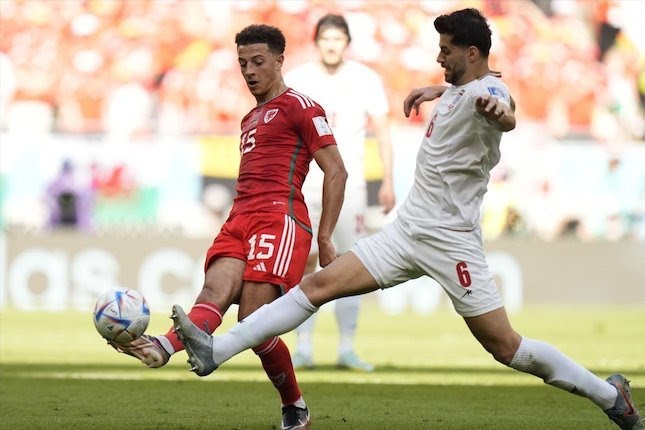 Piala Dunia 2022: Kiper Dikartu Merah, Wales Takluk dari Iran