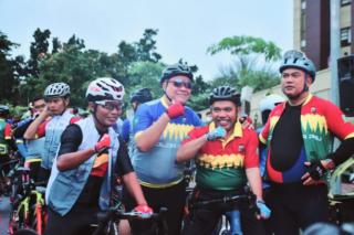 Pj Bupati Kampar Ikuti Pelepasan Tour de Muara Takus, Kamsol: Mantab du Cu!
