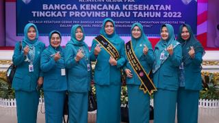 Ketua TP PKK Inhil Hj.Zulaikhah Wardan Dikukuhkan Sebagai Bunda Asuh Anak Stunting