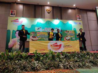 Sensasi Paduan Cheddar dan Mozarella di Emina Cheese Mozza
